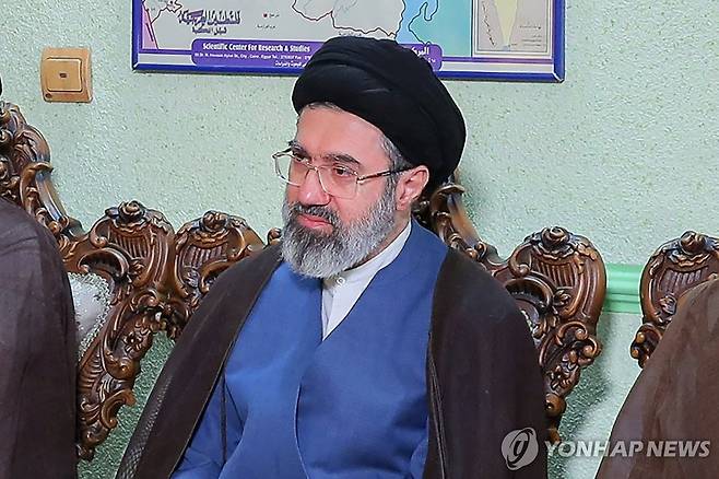 모즈타바 하메네이 이란 최고지도자 [AFP=연합뉴스 자료사진. HANDOUT / KHAMENEI.IR. 재판매 및 DB 금지]