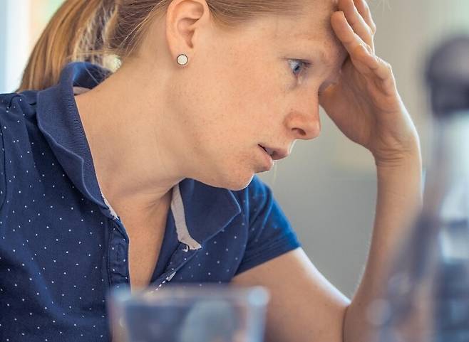 흥분감을 느낄 때는 정신적 예리함이 떨어진 반면, 불안감을 느낄 때는 높아졌다. 픽사베이