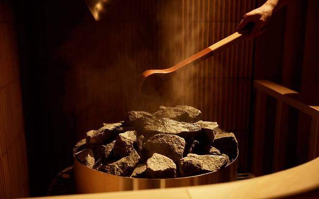 핀란드 사우나 뢰일리 장면. 사진=사우나스 홈페이지