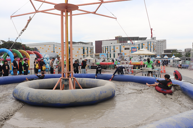 보령머드축제 / 사진= 문서연 여행+ 기자