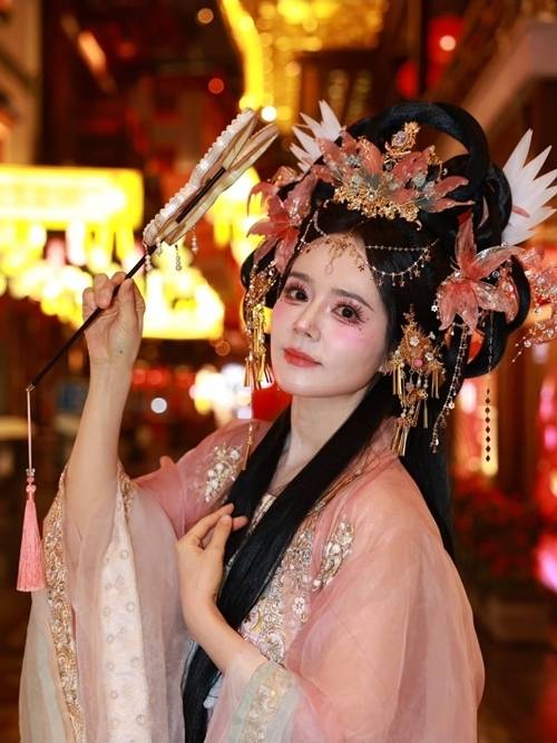 사진=유튜브 채널 ‘자유부인 한가인’