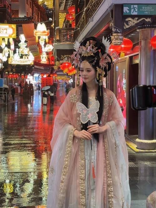 사진=유튜브 채널 ‘자유부인 한가인’