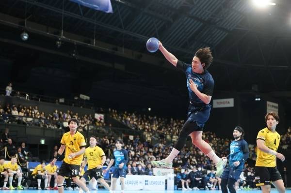 사진 2025/26 시즌 일본 남자 핸드볼 리그 H 블루 팔콘과 다이도 피닉스 경기 모습, 사진 출처=블루 팔콘