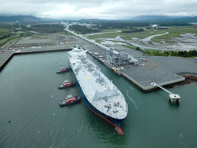 한국가스공사가 캐나다 서부 브리티시컬럼비아주 키티맷에서 생산하고 있는 액화천연가스(LNG) 사업장 전경 모습.  [한국가스공사 제공]
