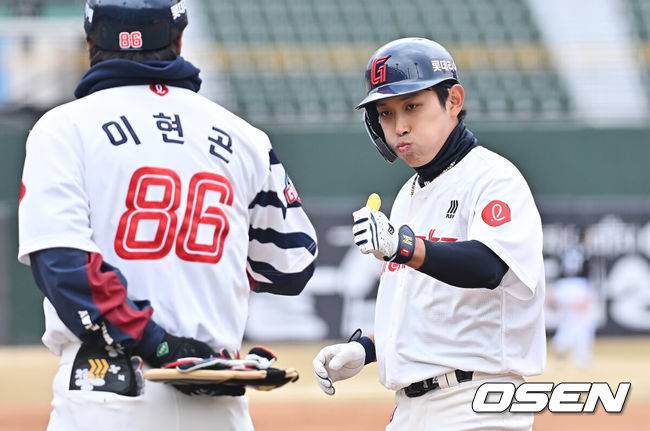 [OSEN=부산, 이석우 기자]  롯데 자이언츠 황성빈 / foto0307@osen.co.kr