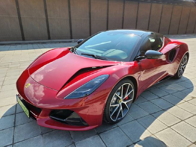 로터스 미드십 엔진 스포츠카 에미라 (사진=이데일리 이배운 기자)