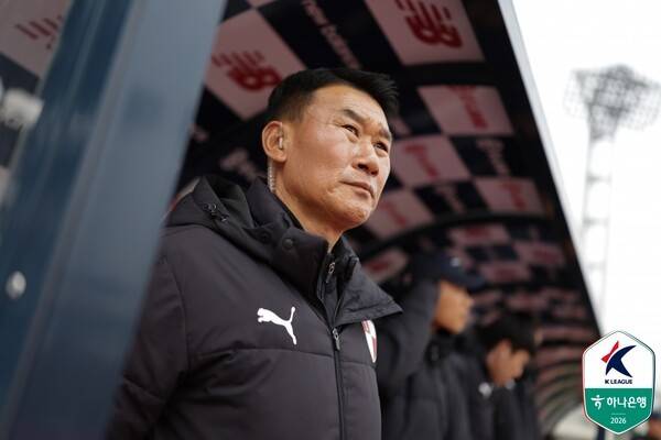 부산아이파크 조성환 감독. /사진=한국프로축구연맹