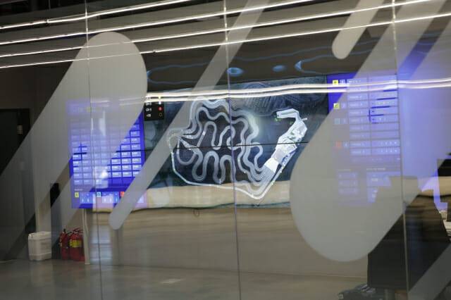 레이스981 운영 현황을 파악할 수 있는 관제시설.