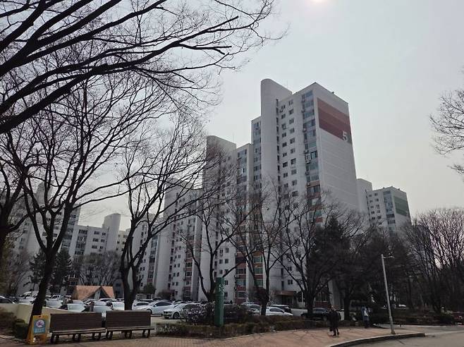 서울 송파구 잠실동 아시아선수촌아파트 전경. 이정윤 기자