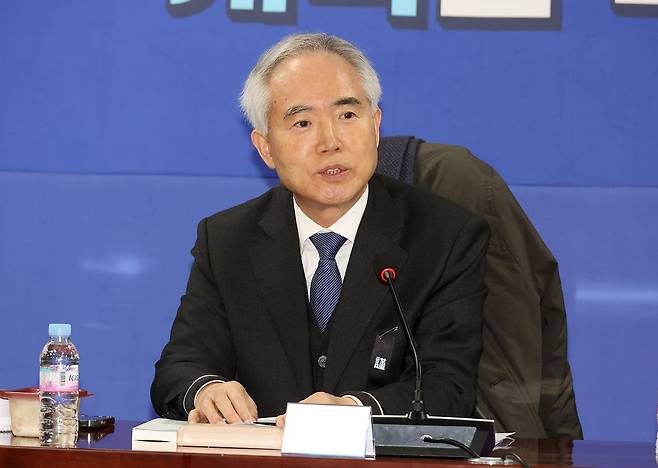 양부남 더불어민주당 의원이 지난 1월 27일 국회 의원회관에서 열린 광주ㆍ전남 통합 논의를 위한 의원 조찬 간담회에서 발언하고 있다. 연합뉴스