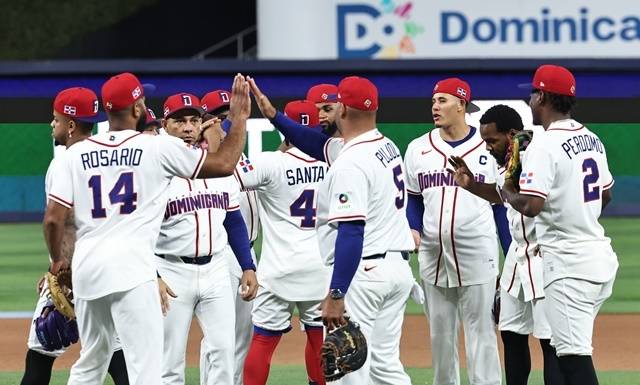 이번 대회 강력한 우승 후보로 꼽히는 도미니카 선수들. 사진=연합뉴스