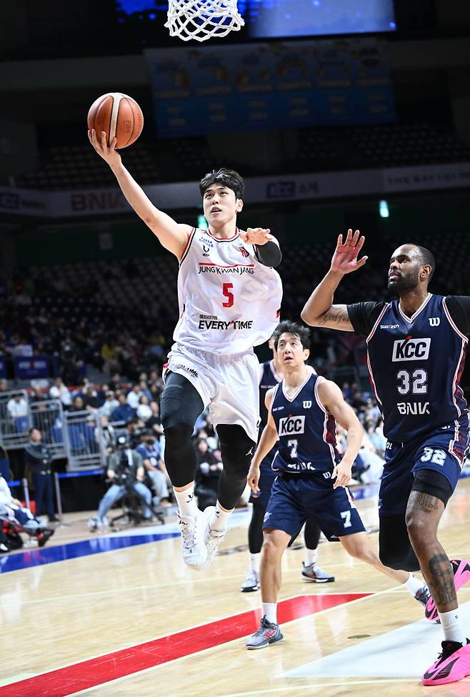 [서울=뉴시스] 프로농구 안양 정관장의 변준형. (사진=KBL 제공) *재판매 및 DB 금지