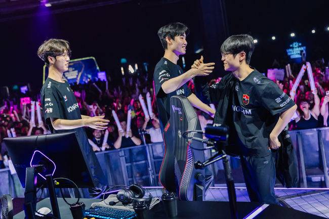 라이엇게임즈 플리커.