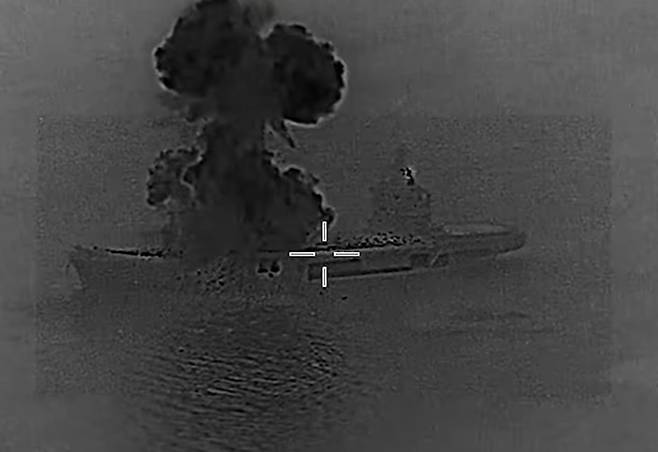 미국 중부사령부는 3월 6일 이란 드론 항공모함 ‘샤히드 바게리’를 파괴했다고 발표했다. 미국 중부사령부 X(옛 트위터) 계정 캡처&nbsp;