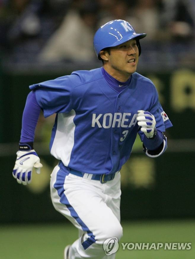2006 월드베이스볼클래식(WBC)에서 한국 대표팀 주전 유격수로 활약했던 박진만 삼성 라이온즈 감독. 사진 연합뉴스