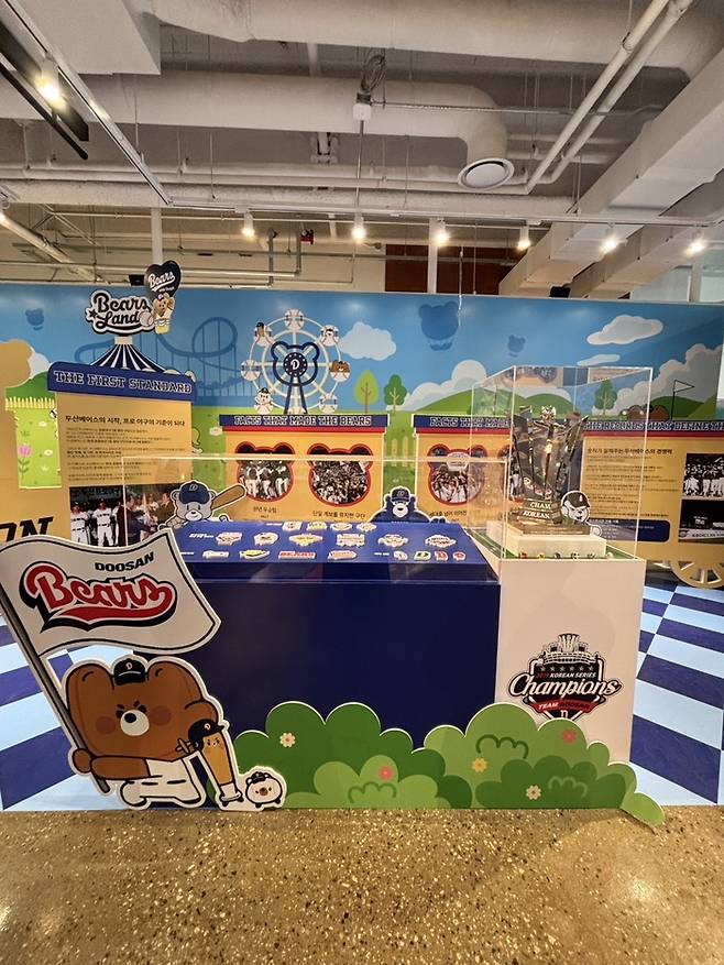 구단의 역사를 알 수 있는 ‘헤리티지 공간’ / 사진= 이경동 여행+ 에디터