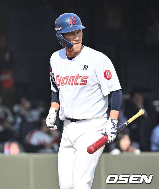 [OSEN=부산, 이석우 기자] 롯데 자이언츠 노진혁 084 2026.03.14 / foto0307@osen.co.kr