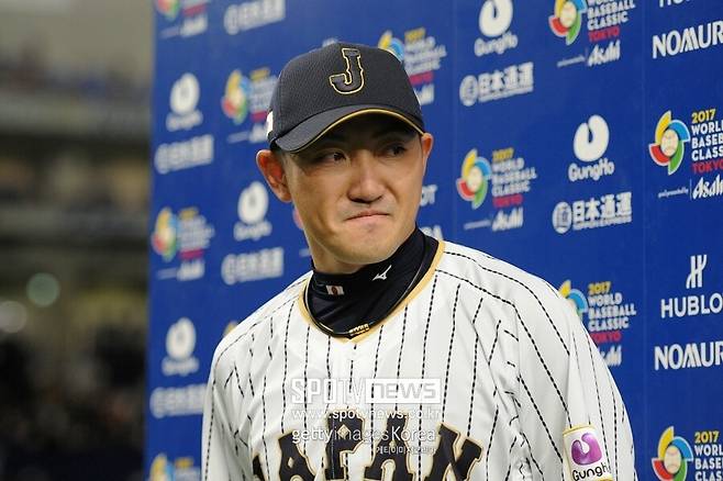 ▲ 과거 이대호와 소프트뱅크 호크스에서 한솥밥을 먹고, 일본 대표팀으로도 뛰었던 우치카와 세이치 해설이 4강 진출 실패 이후 눈시울을 붉혔다.