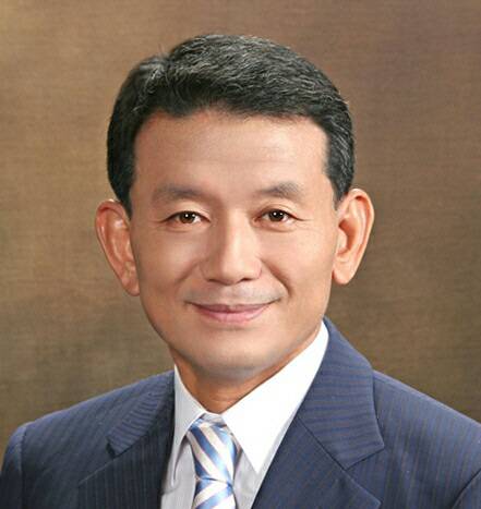 최형천 (주)KFC 대표이사·경영학 박사