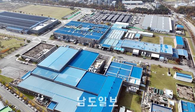 삼성전자가 지난해 11월 광주에 유럽 최대 공조기기 업체 독일 플랙트그룹의 생산라인 건설 계획을 발표한 가운데 건립 후보지로 거론되고 있는 삼성전자 광주 3공장 전경. /남도일보 DB