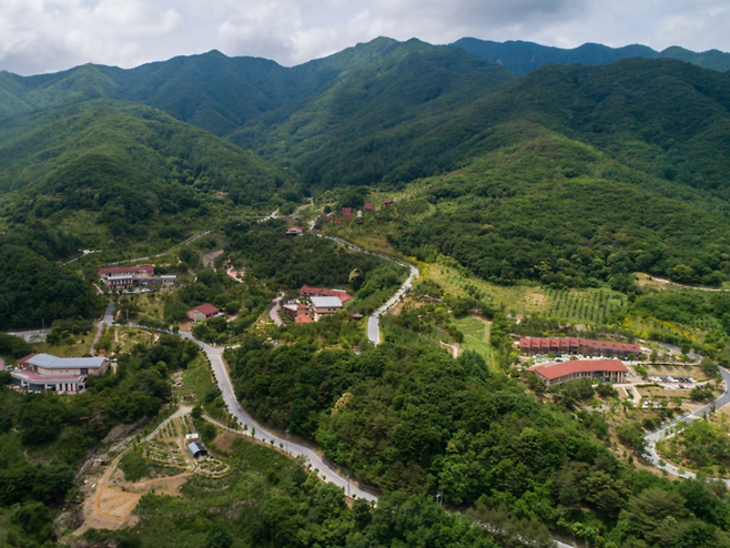 ▲ 국립 산림 치유원 전경,