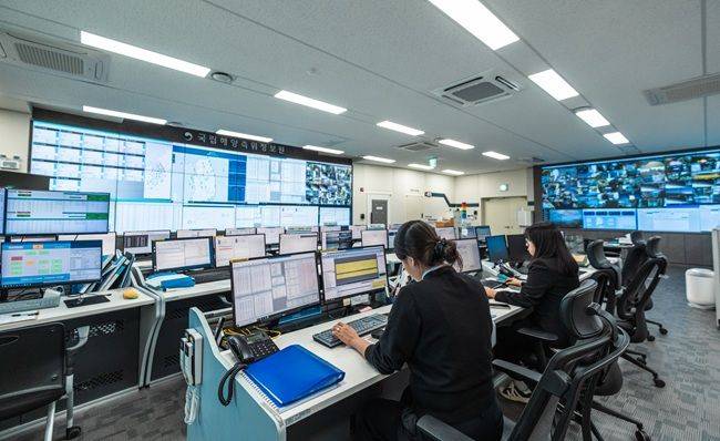 국립해양측위정보원 내부 모습. ⓒ국립해양측위정보원