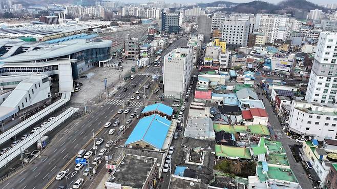 광주송정역 앞 송정리 1003번지는 1950년대 형성된 집결형 유흥가였지만 2000년대 한 유흥업소 화재 이후 쇠퇴해 빈 도심으로 남았다. 광주 광산구 제공.