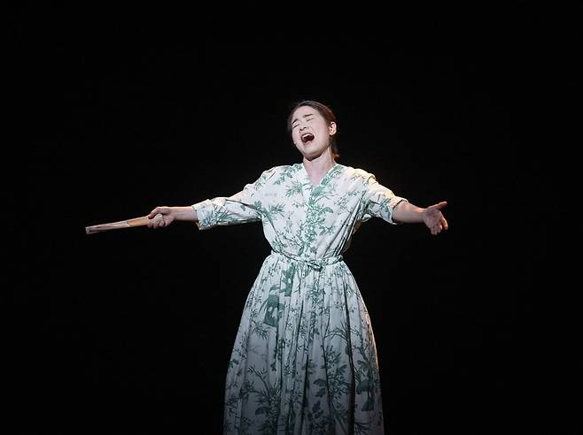 소리꾼 이자람의 공연 장면. /사진제공. 마포문화재단. ⓒ고양문화재단