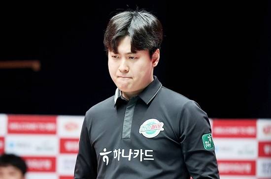 하나카드 신정주가 25/26 PBA팀리그 준플레이오프 크라운해태와의 3경기에서 4승을 거두는 맹활약을 펼치며 소속팀을 플레이오프로 이끌었다. (사진=PBA)