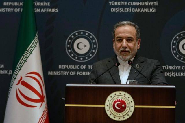 아바스 아라그치 이란 외무장관. AP 연합뉴스