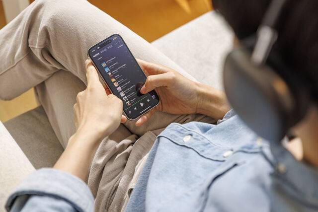 좋아하는 음악을 듣는 것만으로도 기분은 빠르게 전환된다. 클립아트코리아