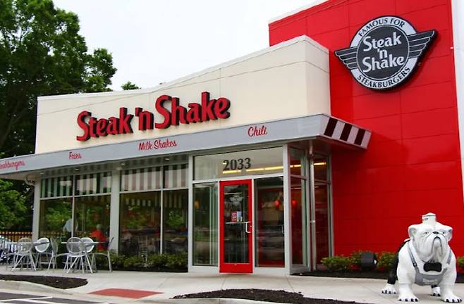 스테이크 앤 셰이크 매장 모습