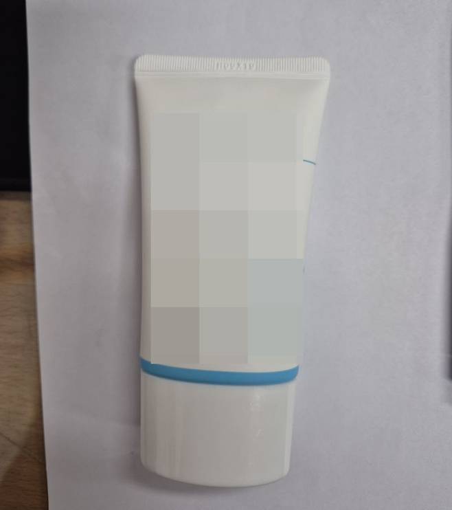 A씨가 해당 제품을 본사에 문의한 결과 가품으로 확인됐다. /사진=A씨 제공