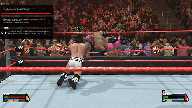 쇼케이스 모드 중 식스-원-나인을 맞고 지고 말았다.