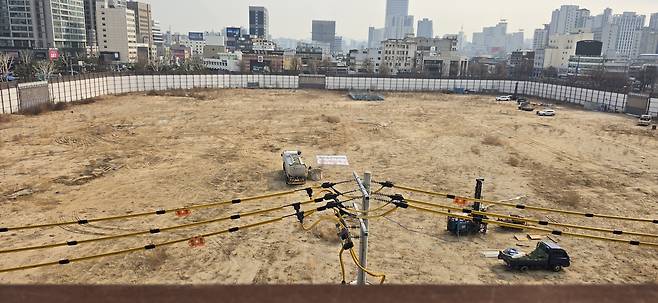 지난 11일 서울 종묘 앞 세운4구역 현장 시추 모습 (국가유산청 제공)