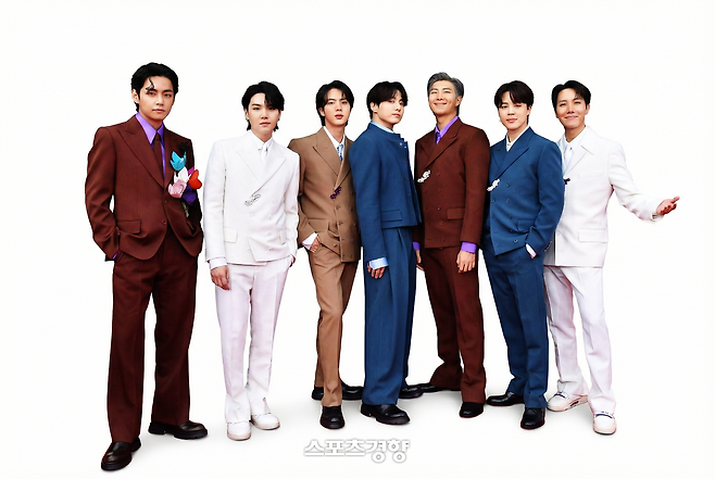 오는 21일 복귀 콘서트를 하는 그룹 방탄소년단. 경향신문 자료사진