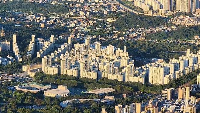 상공에서 바라본 올림픽선수촌아파트 전경. 사진=권한일 기자