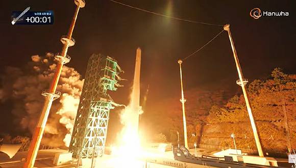 누리호가 지난해 11월 27일 나로우주센터에서 발사되고 있다. [사진=우주청]