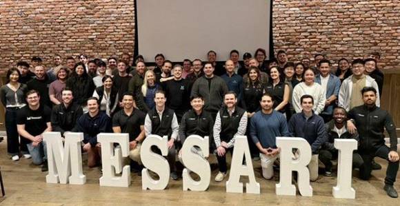 메사리의 임시 CEO, 에릭 터너가 게시한 메사리 직원 단체 사진. [사진=Eric Turner X]