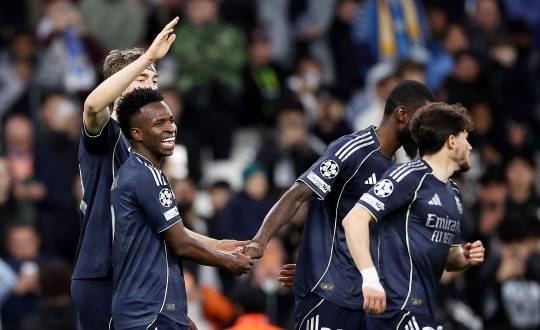 골 넣고 신난 비니시우스. 사진[EPA=연합뉴스]