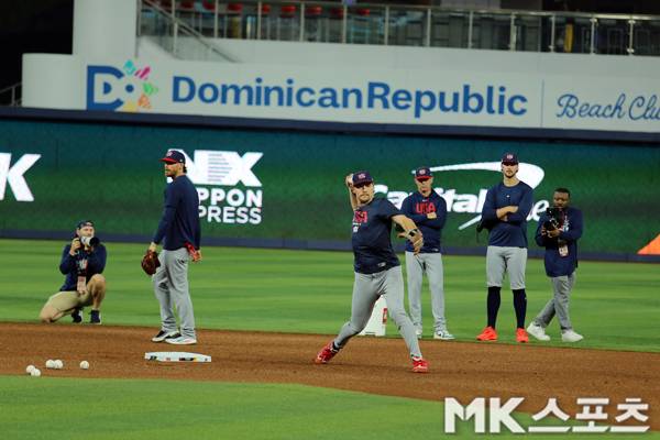 미국 대표팀이 훈련을 하고 있다. 사진(美 마이애미)= 김재호 특파원