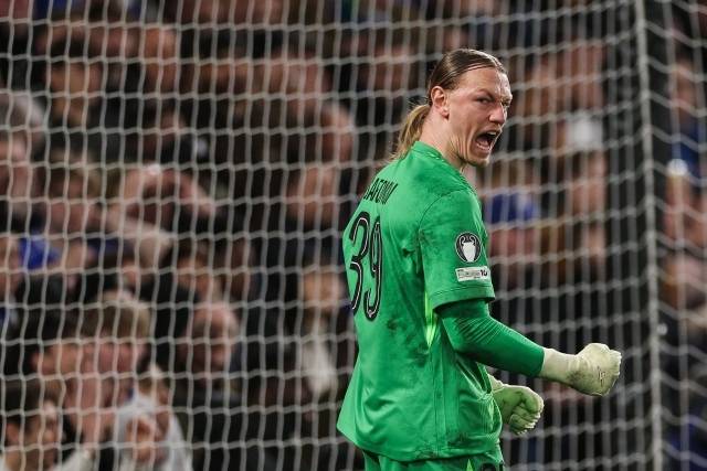 사포노프의 멋진 선방이 없었다면 PSG도 많은 실점을 할 수 있었다. 사진=AFP=연합뉴스