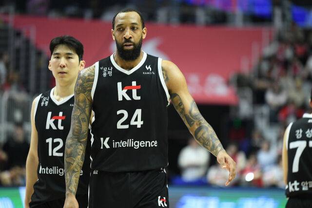 데릭 윌리엄스./KBL