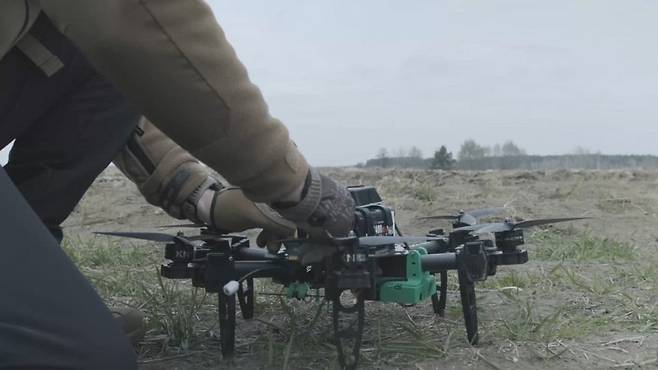 미국 AI 드론 소프트웨어 기업 스워머의 프로그램이 탑재된 드론. [스워머]