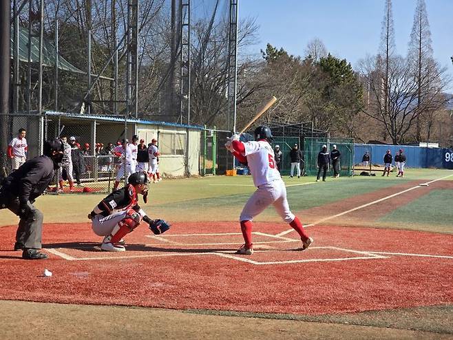 [창원=뉴시스] 강경국 기자 = 우수고교 대학초청 윈터리그 야구대회. (사진=창원시청 제공). 2025.11.04. photo@newsis.com *재판매 및 DB 금지