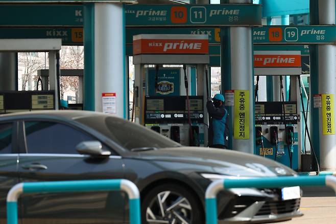 서울 시내 주유소 모습. 연합뉴스