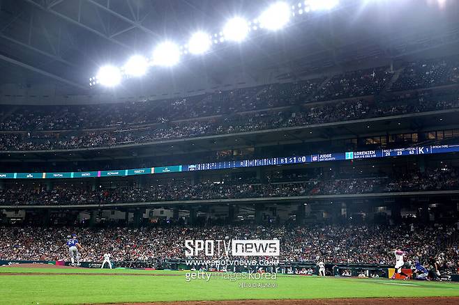 ▲ 2026 WBC 결승전이 열릴 론디포파크. 이번 대회 결승전에는 첫 결승 진출에 이어 첫 우승까지 노리는 베네수엘라, 3회 연속 결승전에 진출한 미국이 맞대결을 펼친다. 선발투수로는 베네수엘라 에두아르도 로드리게스, 미국 놀란 맥클레인이 등판할 예정이다.