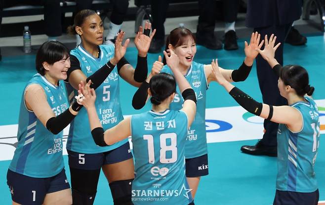 [B하인드★] '용병계 김연경' 지젤 실바 또 트리플크라운! '몰빵 배구'로 GS 4년 만에 봄 잔치