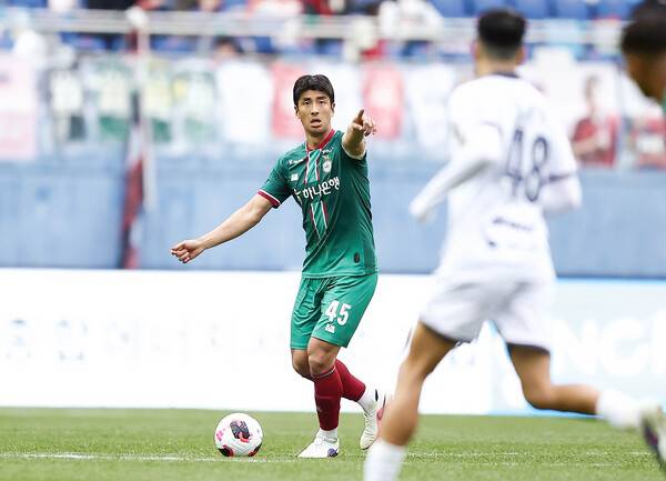 대전하나시티즌, 인천 원정서 첫 승 도전…황선홍 "집중력 높여야 한다"...사진은 대전하나시티즌 하창래.(사진제공=한국프로축구연맹)