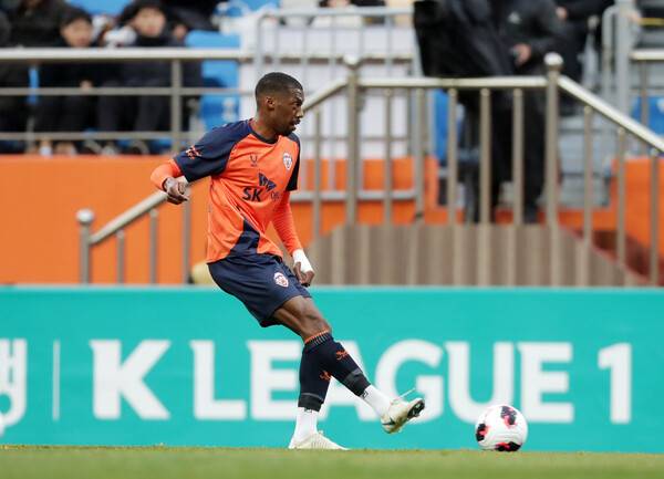 제주SK, 코스타 감독 "이탈로 복귀, 팀에 큰 힘 될 것"…제주SK, 연패 탈출 노린다.(사진제공=제주SK)